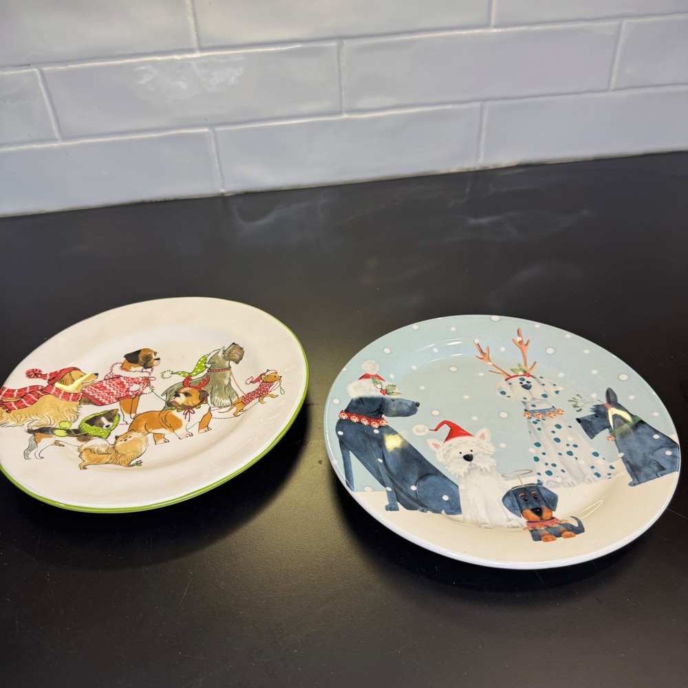 Pier 1 Dessert Plates Set of 2 Multicolor Christmas Park Avenue Puppies dogs